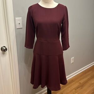 Ann Taylor size 4 dress burgundy